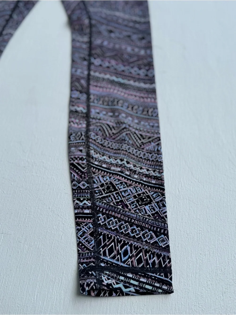 Lululemon Wunder Under High Rise Tights Tribal Patter Size 4 LW5BOKSH